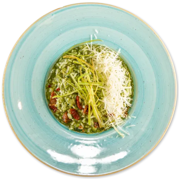 risotto-spanac-rosii-uscate-600x600.webp